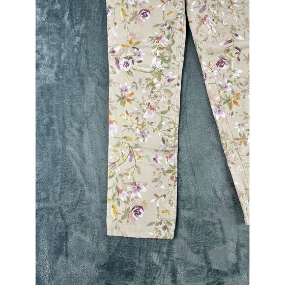 Gloria Vanderbilt Amanda Floral Tapered Jeans Size 8 Excellent Cond - Picture 3 of 9